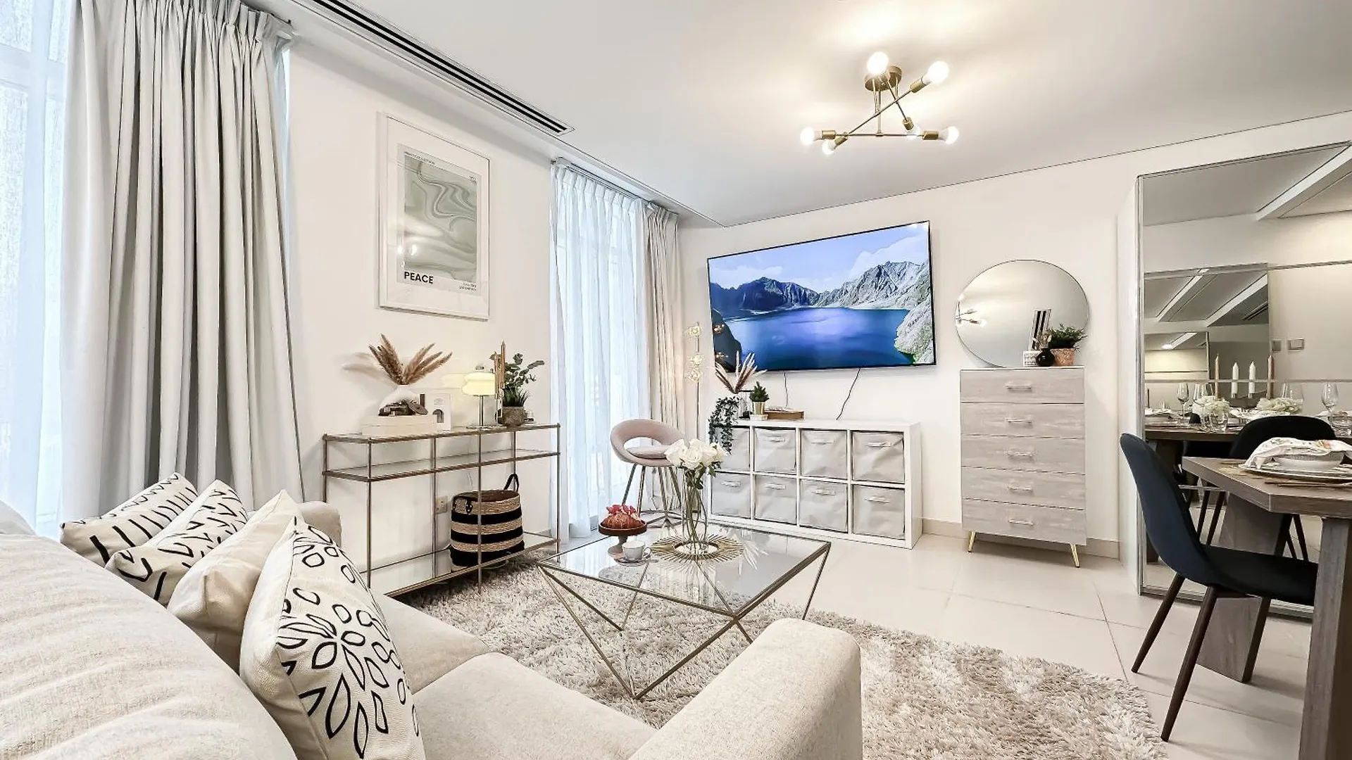 Dreamy Downtown Studio W Boulevard Access Dubai Apartment