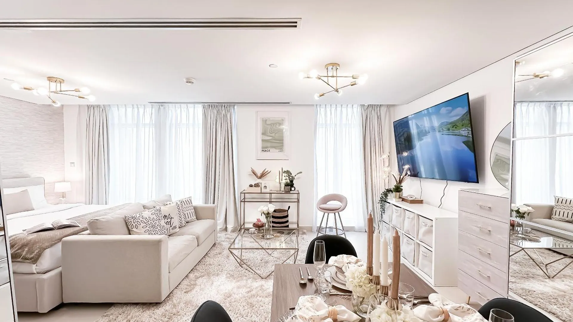 Dreamy Downtown Studio W Boulevard Access Dubai